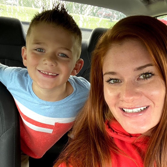 Meet your Posher, Jess - Picture 1 of 1